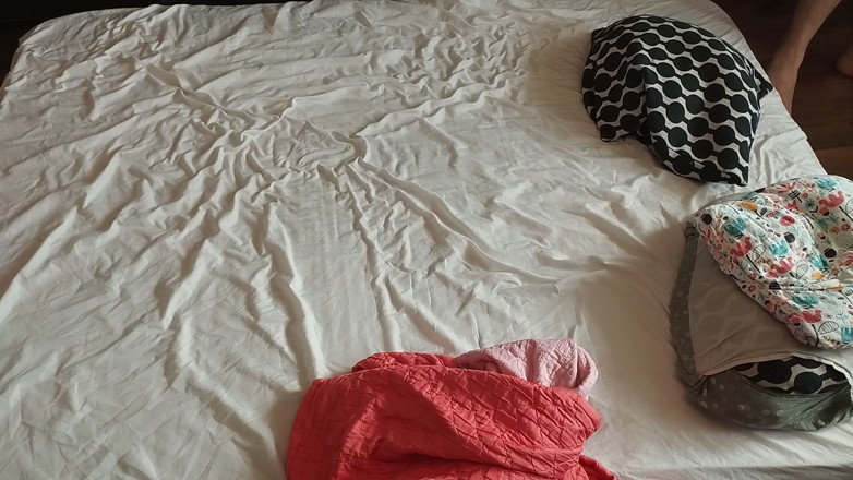Amateur_MS: I Eat My Wife's Juicy Pussy Until She Orgasms. Eating...