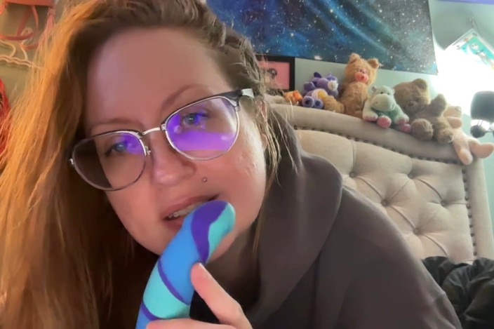 Honey Doll: Practicing My Blow Job Skills on a Dildo