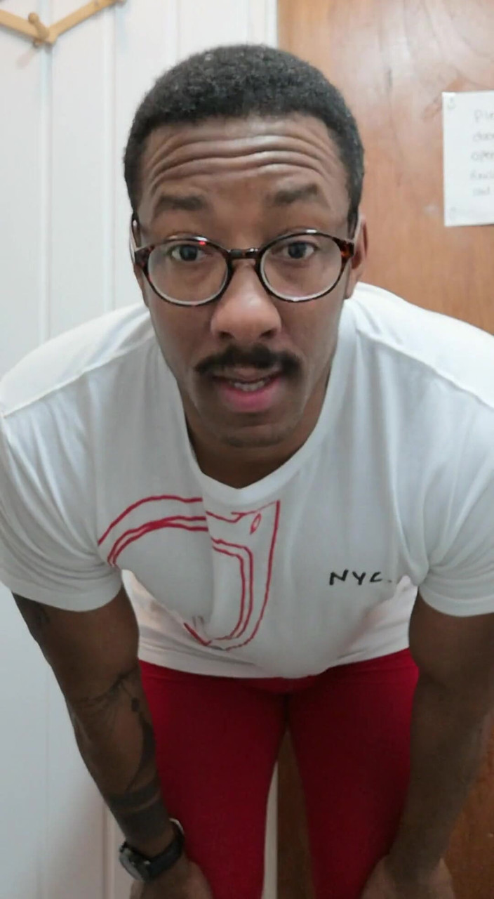 Amadeus: 健身房已经结束，洗澡时间我就是大使了