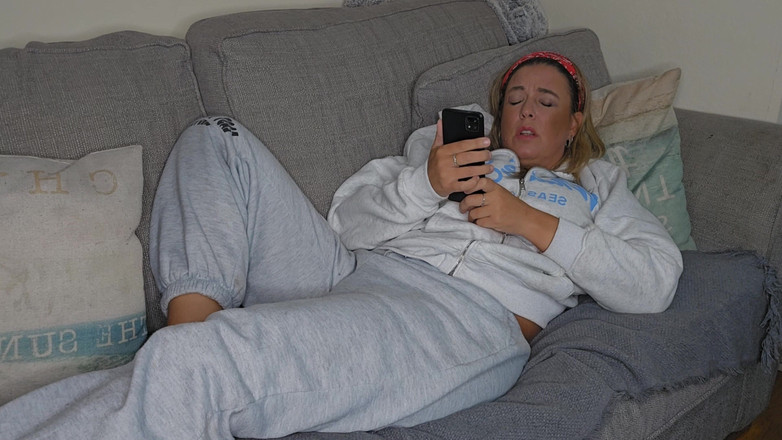 Maisie Lewis: メイジー・ルイス・ファンタジー・オナニー・オーバー・ザ・ポスティ