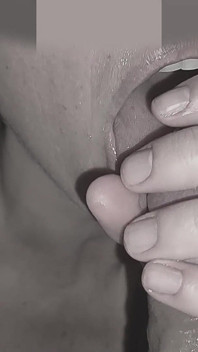 Hotwife blowjob cepat untuk jiran di rumah