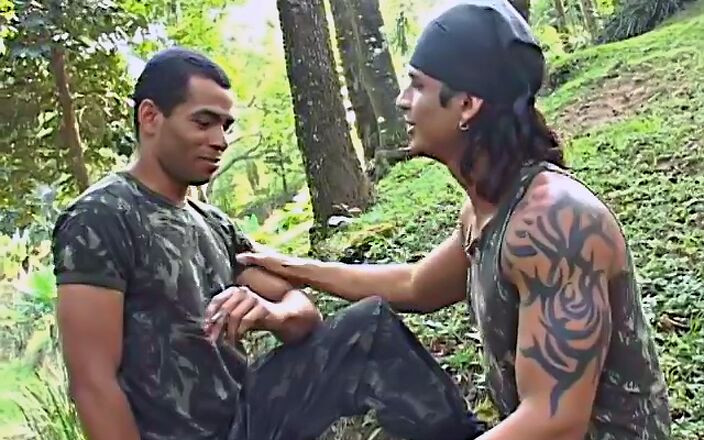 Gays Case: Dois recrutamentos de serviços gerais precisam fazer cigarro e explodir...