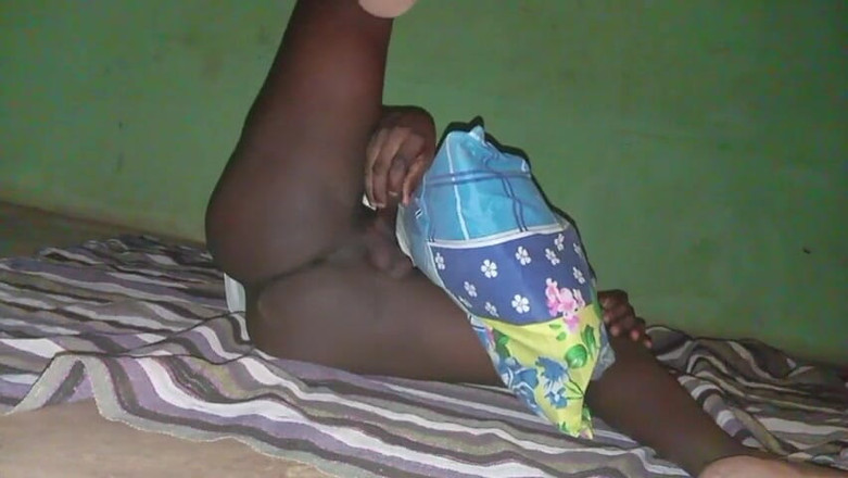 Badman4606: トランスジェンダーの少年 vs 見知らぬ少年