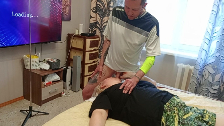 Zona901: Îmi masturbez pula și îmi fut vecina în gura mea pentru a ejacula...