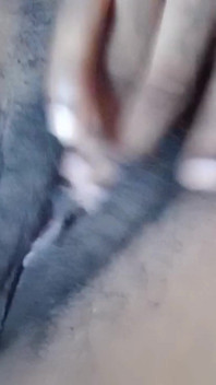 Closeup Rubbing My Hairy Black Pussy Muilti Orgasms