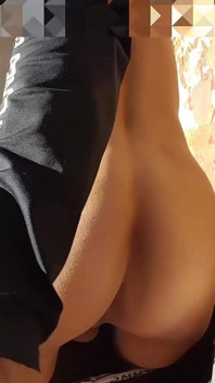 A Young Gay Surrenders to Anal Play with Physical Slim Outdoor