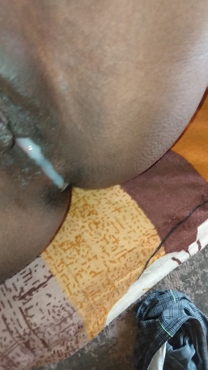 Sexy Annu: Nevlastní bratr stříká do své kundičky nevlastních sester