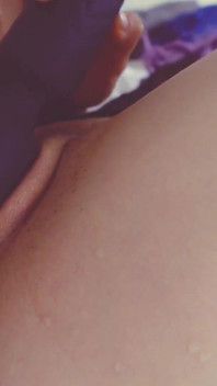 Sexy Girl Can't Stop Squirting!