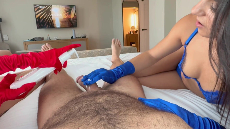Island Boy Vids: Misty Addams &amp; Summer Raez Give Red, White Cum, &amp; Blue Gloved...