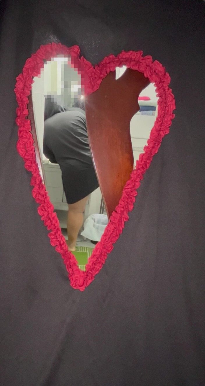 Anye Meshell: Corazón palpita jorobas calientes para el día de San Valentín!