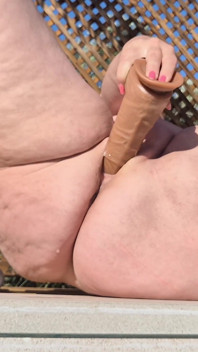 Pool Naked Squirts
