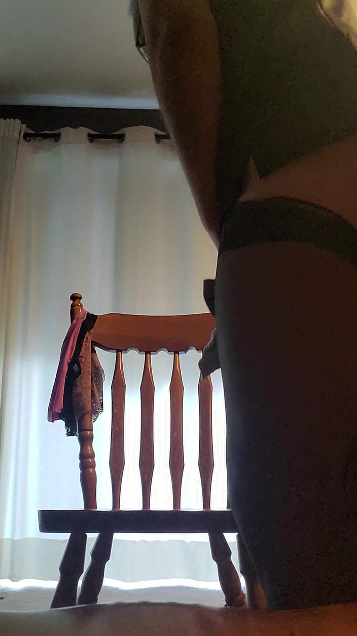 assman53: Colpevole di essere eccitato, La figa prende il pugno! Pt. 1