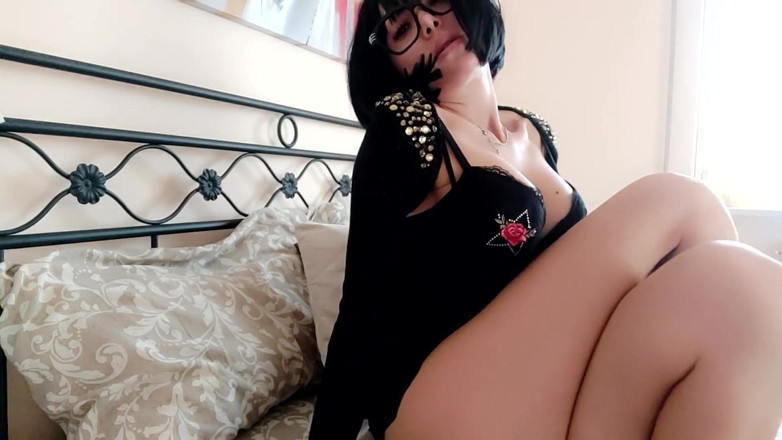 savannahamatoriale: Lavinia and her passion for nice meaty cocks