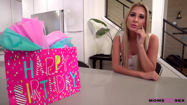 Moms teach sex: Stepmom Helps Me Get Over My Ex - S15:e5