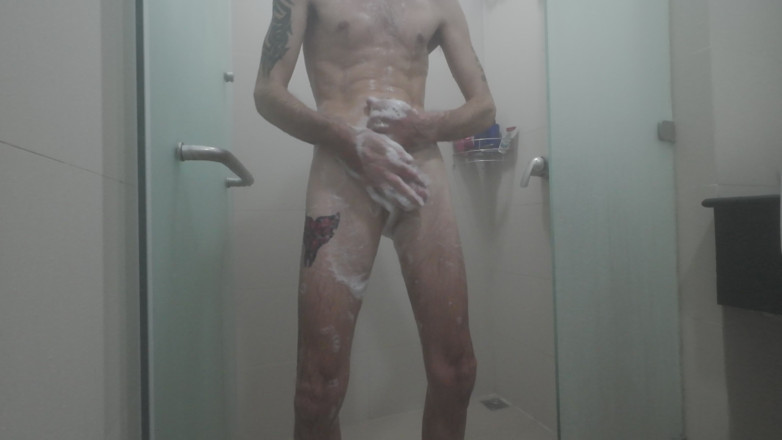Big dick dadddy: Daily Shower