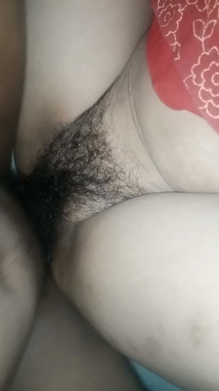 Pede: Village Bhabi Fucked in a Close House