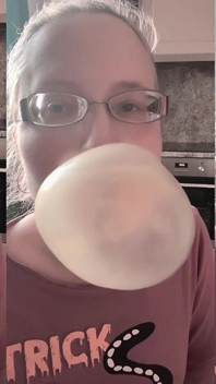 Asmr Huge Bubble Gum Sound Effects Listen in Headphones