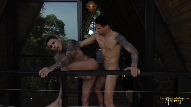 Let them watch: Hung Big Dick Bro Yuri Diaz Fucks Muscle Tatted Stud...