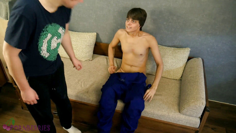 Ethan Alex: Молодий сантехнік, занадто милий, щоб його відпустити!