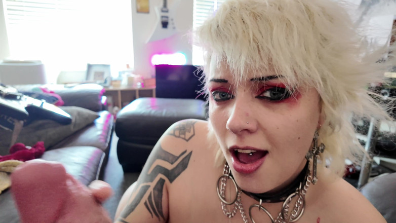 Glitterqueen1999: Sharing Is Caring: My Boss' Stepdaughters - Taboo
