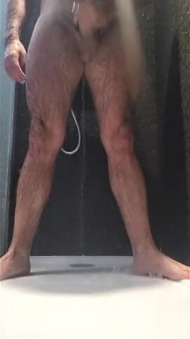 Arab of the Future: Top hairy arab washing his cock!