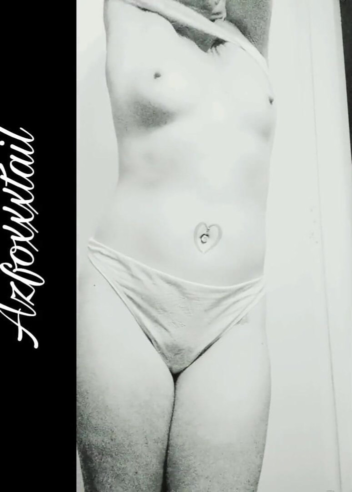 AzFoxxxTailPhelicia: Strip 7 - White