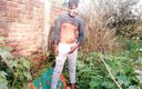 Hot dick Rohit: Indian Lucknow amature boy cumshot in the outdoor jungle full...