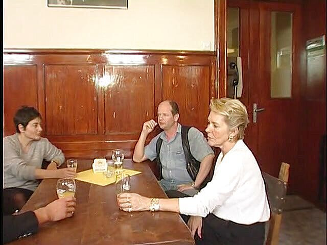 Xfamster: Fisting, lockere reife auf dem tisch