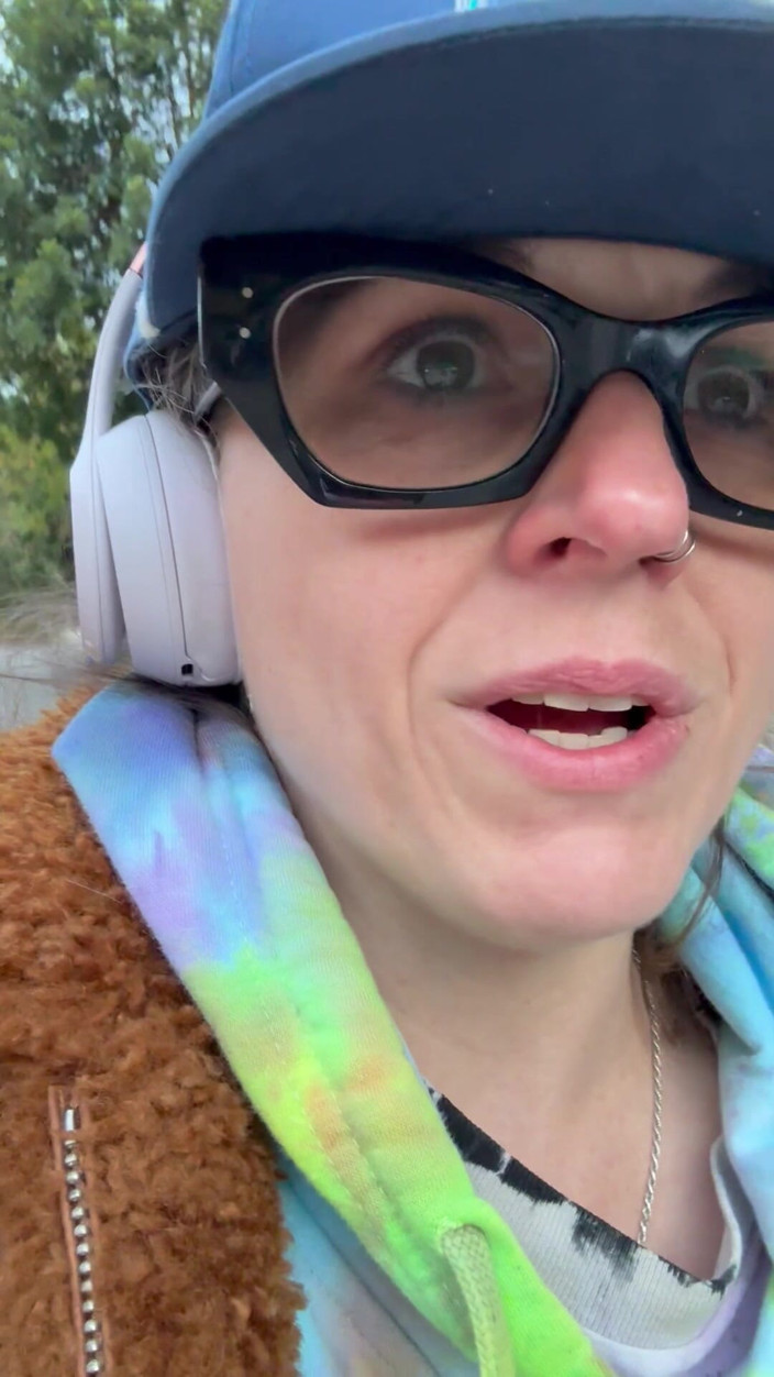 Suzy Wylde: Divertimento a 3sum in California