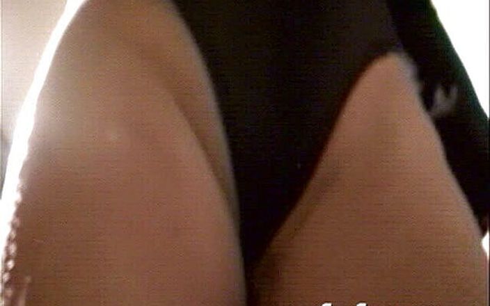 Sara Swirls Interracial Cuckold Erotica: 흑인 대물 자지에게 따먹히는 거유 밀프