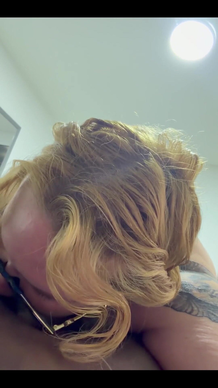 Valentina Lunarae: A Little Head for My Own Pleasure