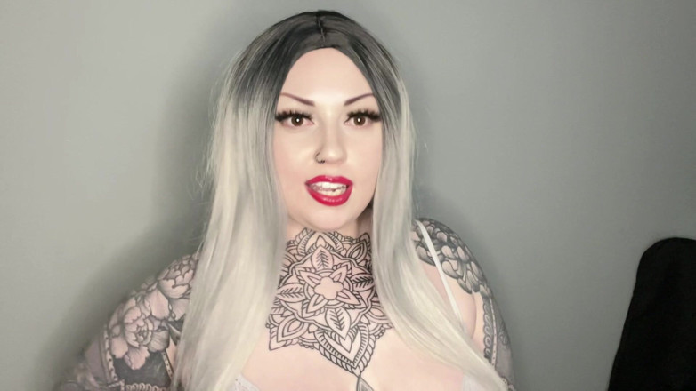 Miss Valentina: En iyi evli kız arkadaş fantezisi