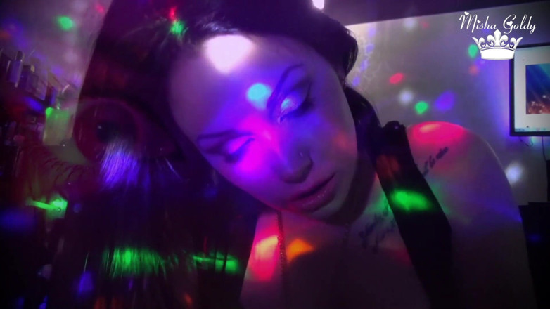 Goddess Misha Goldy: Mesmerizing you into a sissy