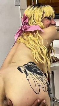 Chồng thuê fucks bà nội trợ trong lông thú