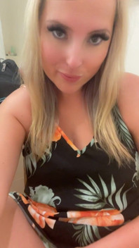 Playing with My Pussy with No Knickers