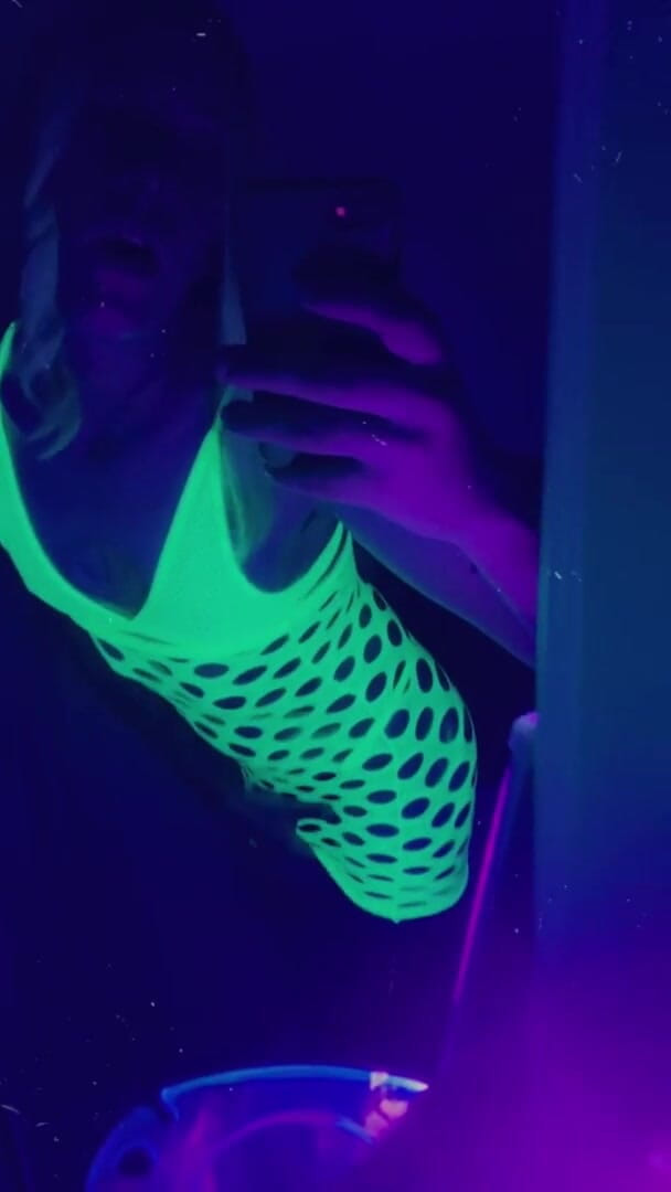CarmenMelatonin: Sexy lingerie Rave Gurl