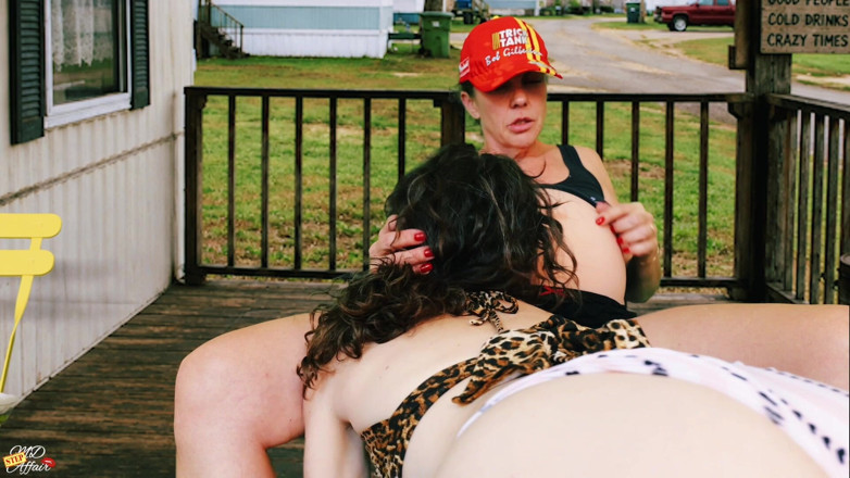 YourFavoriteMommy: Redneck Stepmom 3