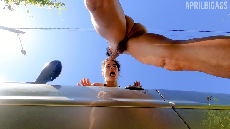 April BigAss: 거리에서 입에 엉덩이, 우리가 볼 수있는 위험!!! 그리고 큰 폭발 후장 질싸!!