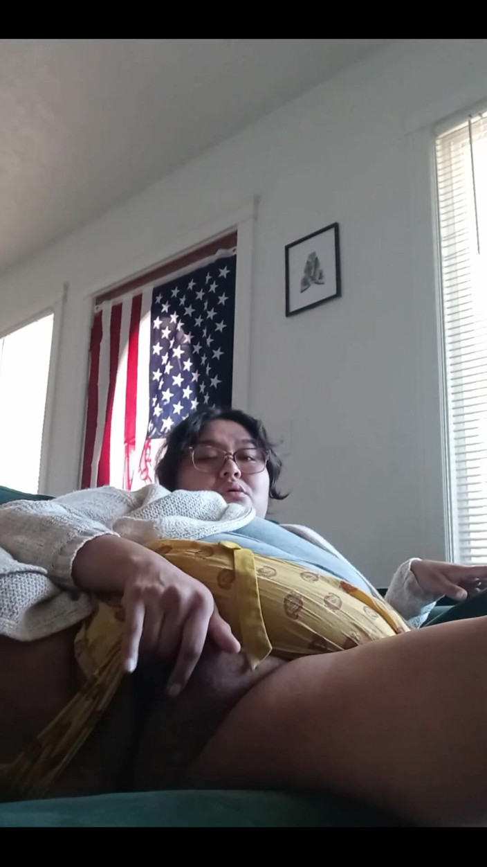 DeesDeepThroat: How I've Been Handling Stress Lately.lol!