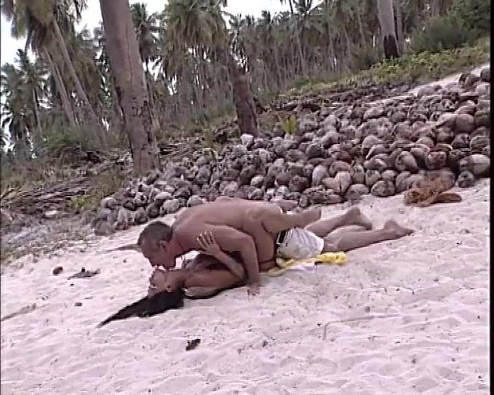 Top Line video: Due storie di sesso bollenti con belle donne arrapate desiderosi...