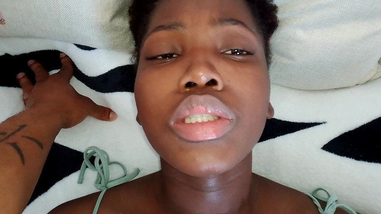 Mastermeat1: 새 새 새아빠와의 섹스 훈련을 참을 수 없을 정도로 궁핍한 거유의 흑인 소녀