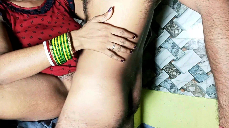 FireeCouple: Nachhilfe padne Aye Ladke ne tante K Sath küche mich...