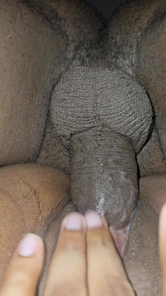 Afrocouple: I Play with Her Ass in the Morning at Dawn...