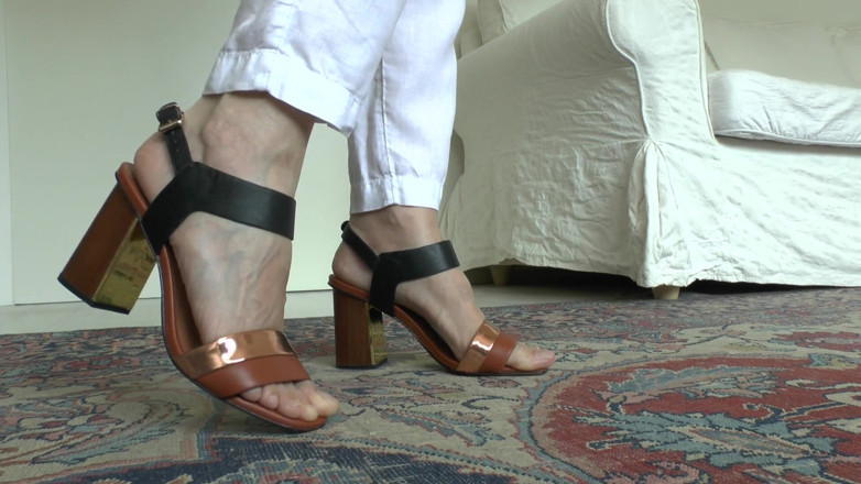 Lady Victoria Valente: You Crave It Every Day: Sniffing My Feet and Cumming...