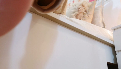 Erotic Tanya: Ayak taburemde osuruyor