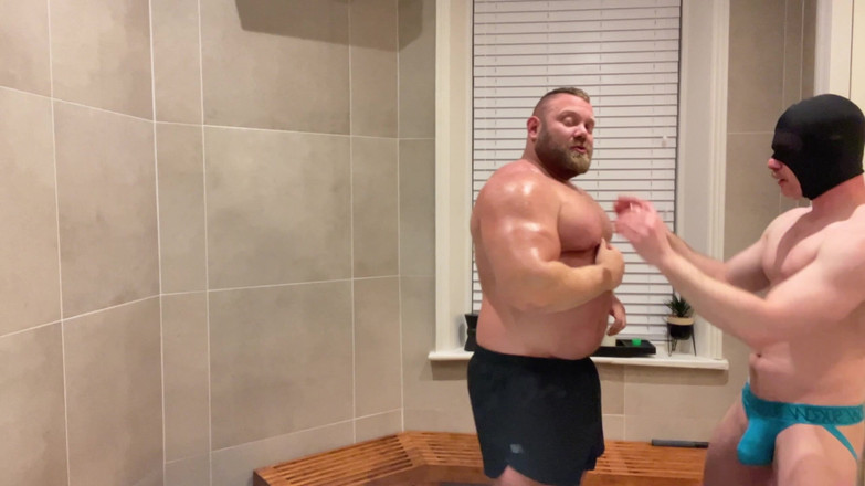 Jack stacked: Поклонение мышцам