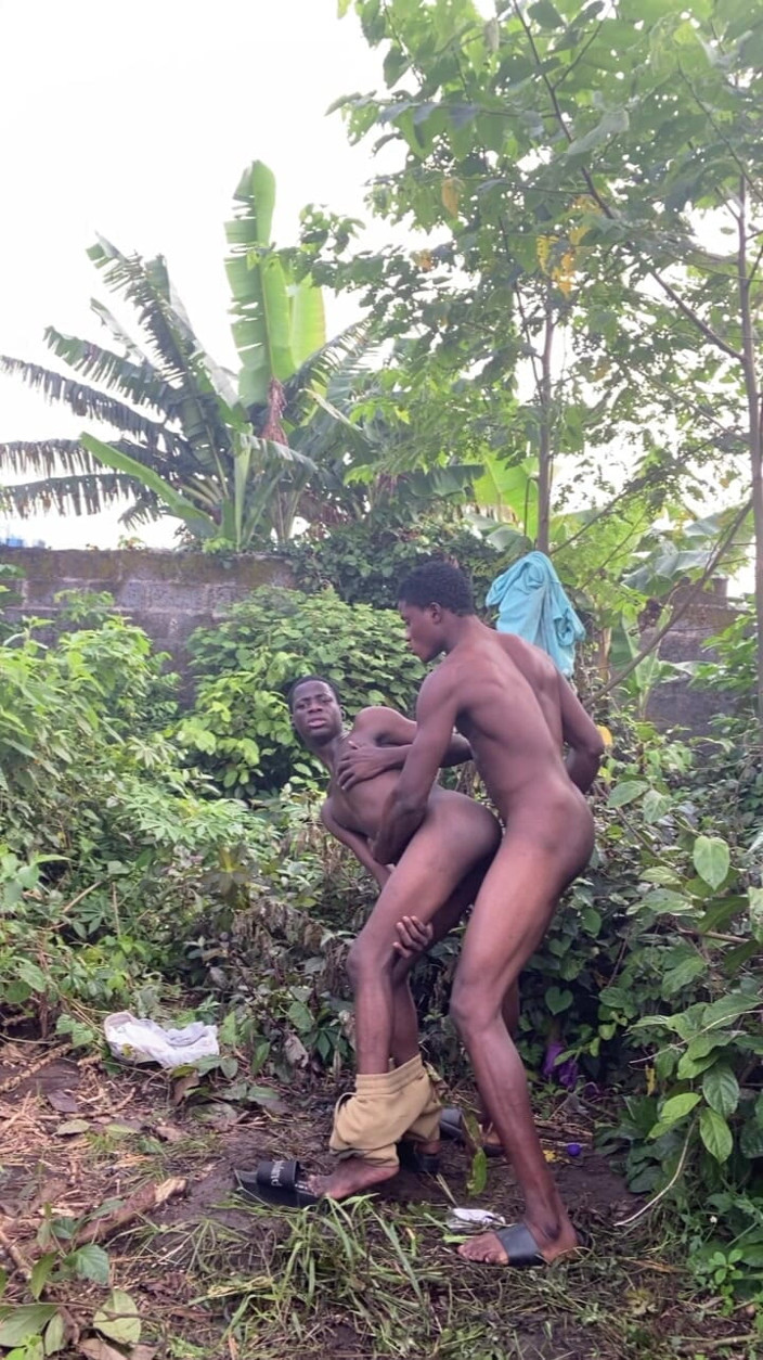mikido777: I Dig Him Good He Came Cum Before We Started