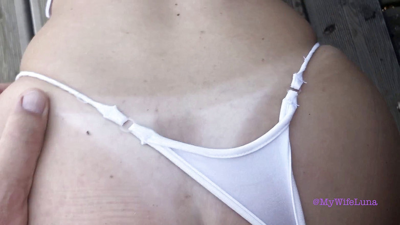 My Wife Luna: 야외에서 따먹히는 거유 금발