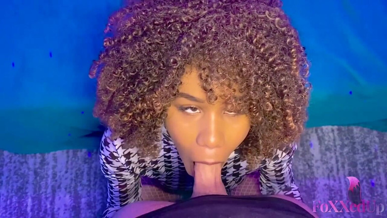 Jenna Foxx: Jenna Foxx dipancut dalam oleh rakan sebiliknya!