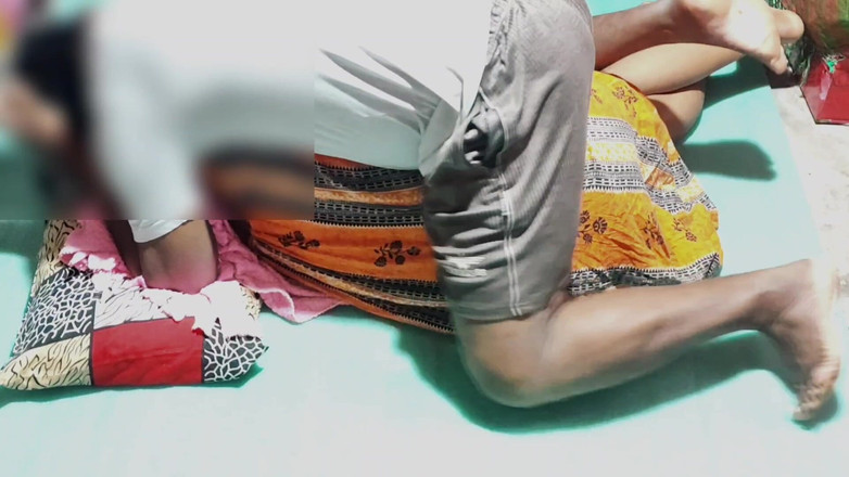 Mona sexy: Mi joven tía y yo nuevo video